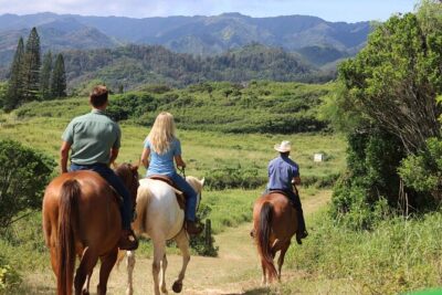 1 Hour Scenic Horseback Ride - Entering Gunstock Ranch: North Shore Vistas Without the Rush