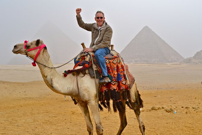 2 Hour Camel or Horse Riding around the Pyramids - The 2-hour ride to the Great Pyramid base area