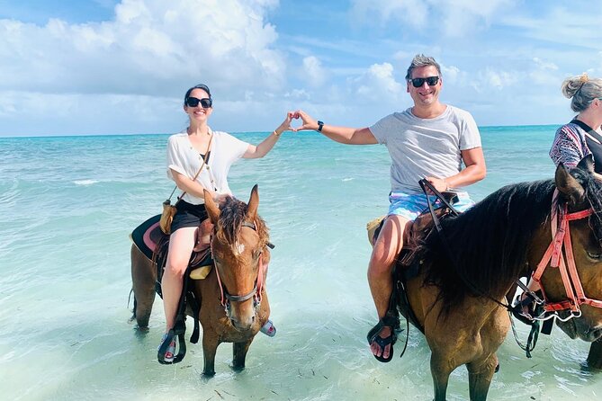 60-Minute Private Horseback Riding Experience in Turks and Caicos - Sunset riding in Turks and Caicos: what the hour actually feels like