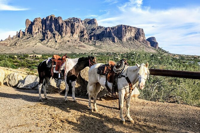 A Day In The Old West Adventure including Horseback Ride and Cowboy Lunch - What’s Included (and What Isn’t)