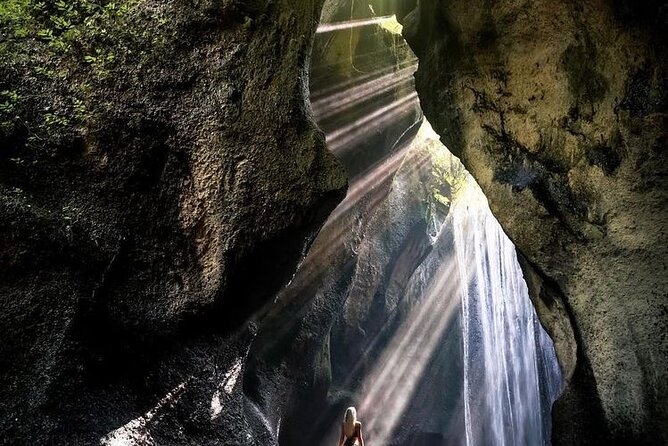 Bali Beach Horse Riding combo with waterfall All Inclusive - Beach Horses and Kanto Lampo: the simple reason this works