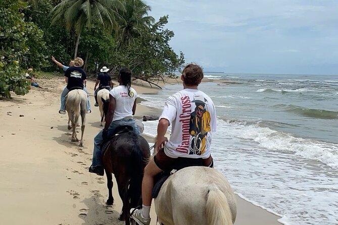 Bali Beach Horse Riding combo with waterfall All Inclusive - The flow from Seminyak: how the day stays manageable