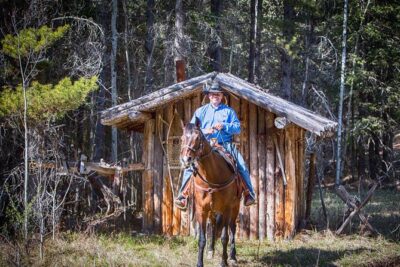 Buffalo Loop 1-Hour Horseback Trail Ride in Kananaskis - Arriving at Boundary Ranch and getting ready for the 1-hour ride