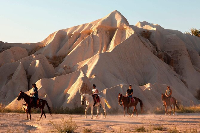 Cappadocia Horse Riding Tour, Sunset & Sunrise, Daytime - Riding With a Small Group (and Why It Matters)