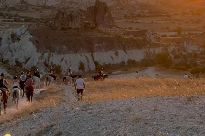 Cappadocia Horseback Sunset & Sunrise - A typical 2-hour sunset ride: how it feels step by step