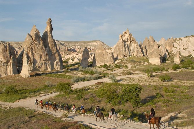 Cappadocia Sunset Horse Riding through the Valleys and Fairy Chimneys - Key things I’d watch for