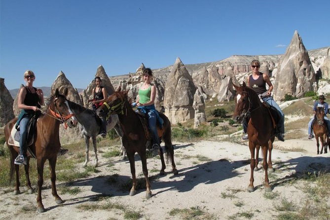 Cappadocia Sunset Horse Riding through the Valleys and Fairy Chimneys - Sunset On Horseback: Why This Ride Works in Göreme