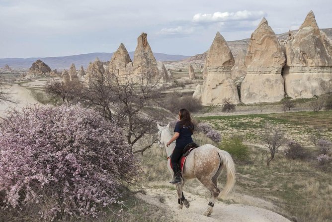 Cappadocia Sunset Horse Riding through the Valleys and Fairy Chimneys - Horse Safety, Helmets, and the Reality of Group Riding