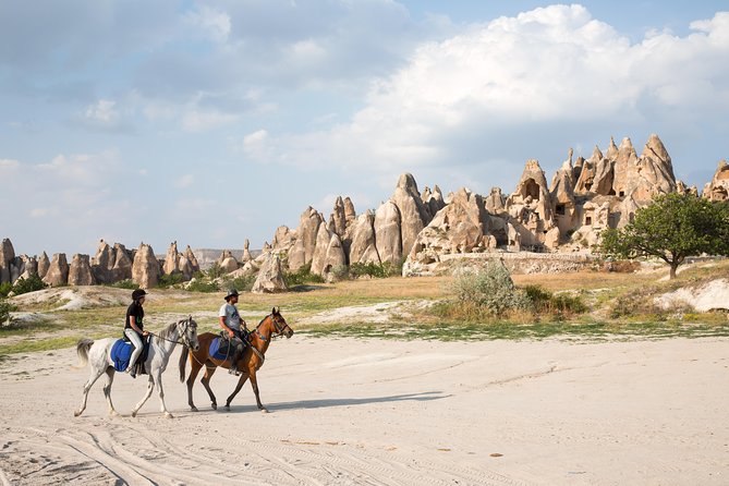 Cappadocia Sunset Horse Riding through the Valleys and Fairy Chimneys - Should You Book This Cappadocia Sunset Horse Ride?