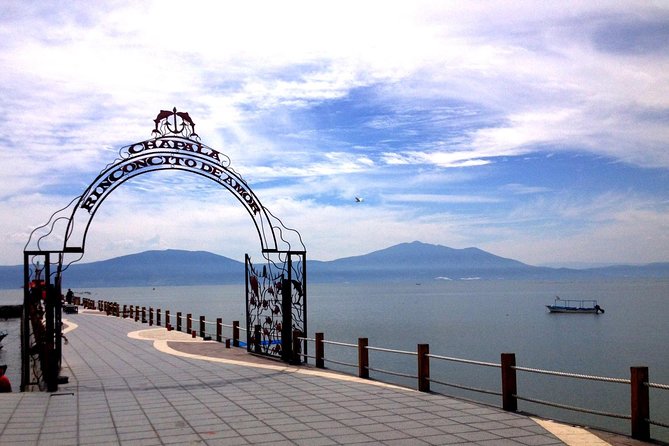 Chapala Lake & Ajijic Tour with "Tres Potrillos Ranch" - Getting there smoothly: pickup, timing, and drop-off zones