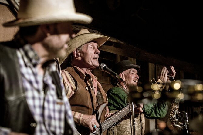 Chuck Wagon Supper & Western Stage Show at Blazin' M Ranch Ticket - 6:30 PM chuckwagon dinner: BBQ comfort food done the old-camp way