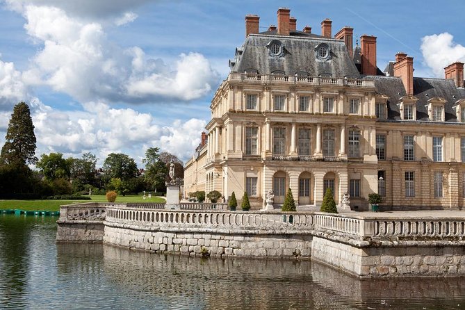 Day Trip to Fontainebleau : Horse Riding, Gastronomy and Castle - Why a Fontainebleau Horse Ride Feels More Like a Real Day Out