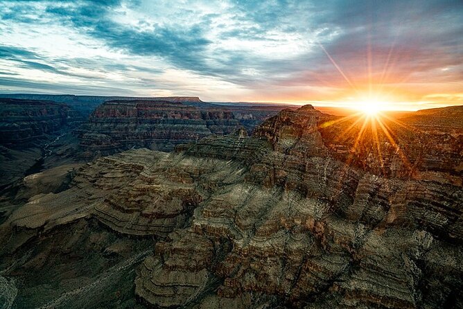 Grand Canyon West Rim - Helicopter Flight- Famous Dream Tour - Where you start: Meadview and the ranch-leaning setup
