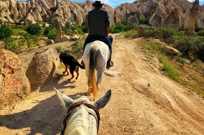 Horse Riding in Cappadocia in fairy chimeys - Meeting Point and Before-You-Ride Basics