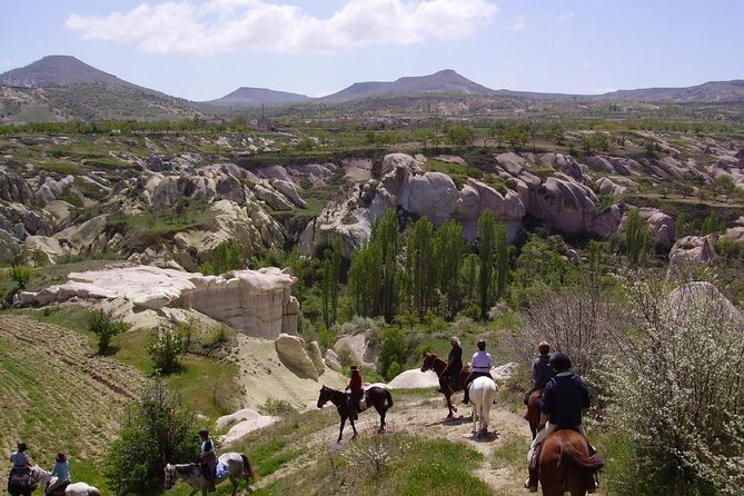 Horse Riding in the Valleys of Cappadocia - Photo planning: three 15-minute windows that actually work