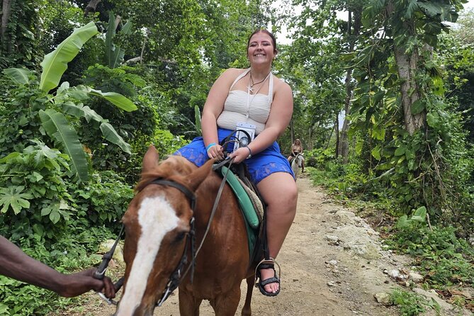 Horseback Ride and Swim Experience Montego with Transportation - Photo and video moments: how the team helps you look good