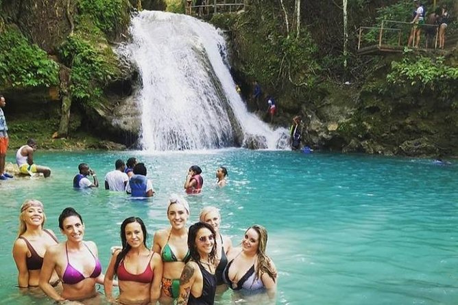 Horseback Ride, Blue Hole, Secret Falls, River Rafting & Tubing - Key points before you go