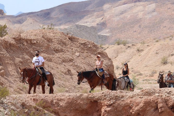 Horseback Ride in Las Vegas with Meal - The 1.5-hour flow: from Lava Butte to the return