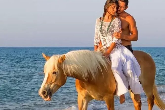 Horseback Riding and Bamboo Rafting from montego Bay and Falmouth - Tipping and shopping stops: how to keep your day comfortable