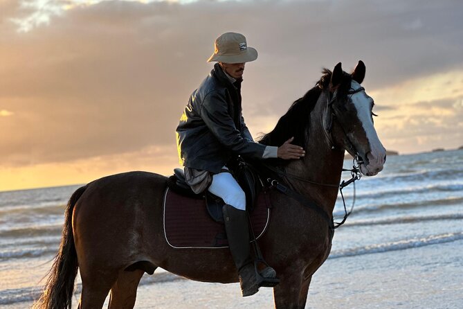 Horseback riding at sunset (2 hours) - Optional Professional Shooting: When Extra Photos Are Worth It