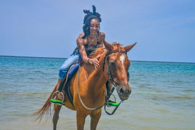 Horseback riding & bluehole secret falls from Montego Bay - Dunn’s River gardens and the falls: what’s included vs. what’s extra