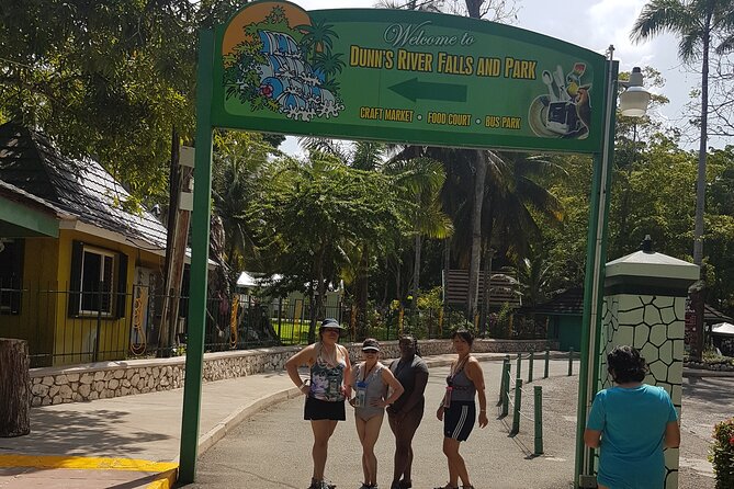 Horseback Riding Dunn's River Falls Adventure from Montego Bay - Dunn’s River Falls on horseback: the climb and the beach ride