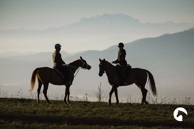 Horseback riding for experts between the lake and the mountains - Lunch at the Farmhouse: Included, Local, and Surprisingly Thoughtful