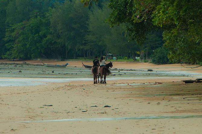 Krabi Horse Riding at The Beach - What to wear and bring: boots, trousers, and comfort rules