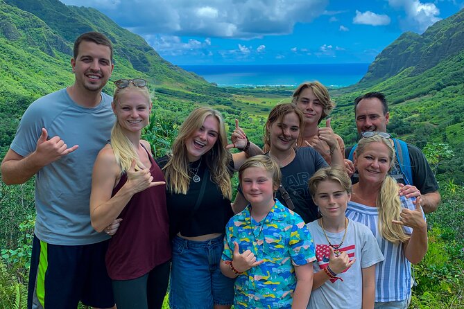 Kualoa Ranch: Jungle Expedition Tour - Mokoliʻi Island and Kāneʻohe Bay: the easy win for skyline photos