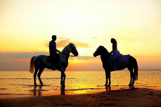 Love is in the air: Private Cabo Beach Sunset Horse Ride W Dinner - Key Things That Make This Cabo Sunset Ride Different