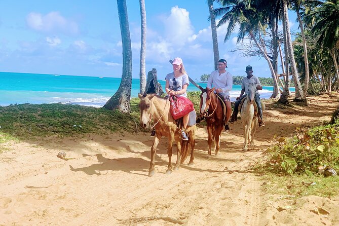 Miches Beach Horseback Riding - Playa Limon (El Limon) on Costa Esmeralda: What the Beach Ride Really Feels Like