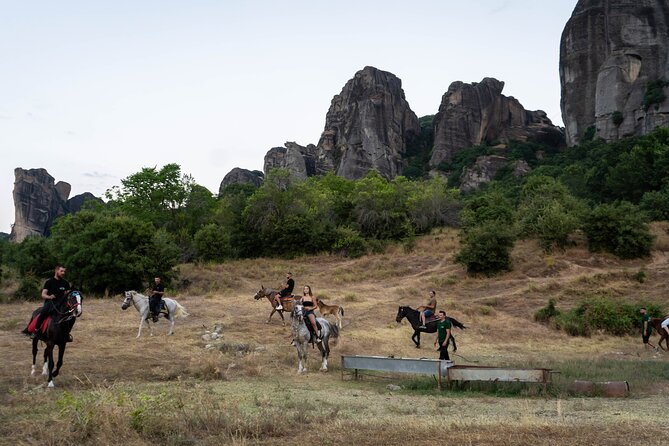 Morning Horseback Tour in Meteora with Monastery Ypapanti - What’s included (and what to bring)