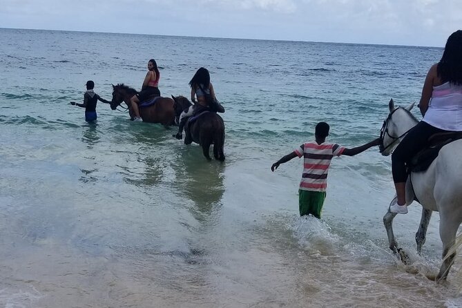 Ocho Rios Private Horse Riding, River Tubing and Rafting[Entry fee not included] - Service and Guide Style: What Makes the Day Feel Worth It