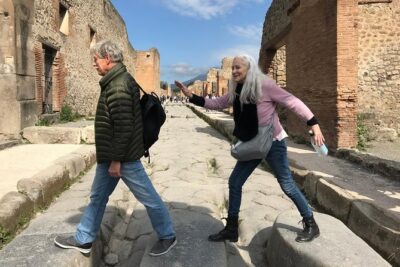 Pompeii Guided Tour & Horse Riding on Vesuvius with Lunch - Vineyard lunch on volcanic slopes: local food and real wine time