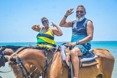 Private Tour to Dunns River and Horseback Riding with Local Guide - The drive from Montego Bay: comfort first, chaos later