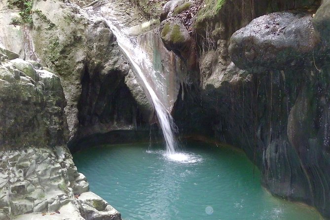 Puerto Plata: Damajagua waterfalls + Safari buggy + Horseback riding (TOP3IN1) - Horseback riding through Puerto Plata Province hills