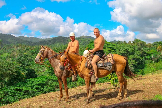 Punta Cana Zipline Adventure with Buggies and Horseback Riding - Lunch and Refreshments: What You’ll Get When the Thrills Wind Down