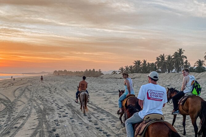 River Trail Horseback Riding Adventure - Horse Comfort, Guide Attention, and the Little Extras That Matter