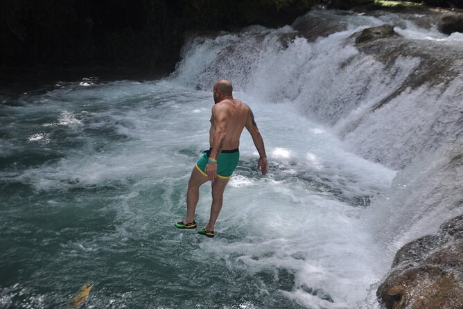 River Tubing, Horseback Riding and Blue Hole from Montego Bay - The driver factor: safety, photos, and Jamaica context