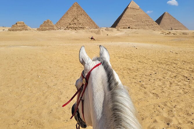 Sunrise Horseback Ride Around the Pyramid of Giza - The 2-hour timeline: pickup, ride, and back to your hotel