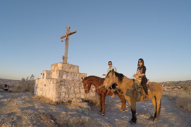 Sunset Horseback Riding Tour Through San Miguel de Allende - Parque Benito Juárez: greener riding and a calmer pace