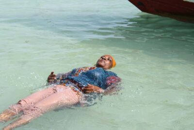 Zanzibar: Horseback Riding and Turtle Aquarium Visit - Getting to the beach: pickup, timing, and guide presence