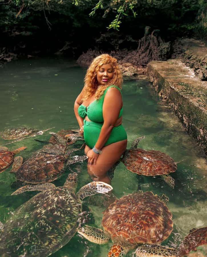 Zanzibar: Horseback Riding and Turtle Swimming Tour - Baraka Natural Turtle Aquarium: swimming in saltwater and learning real conservation