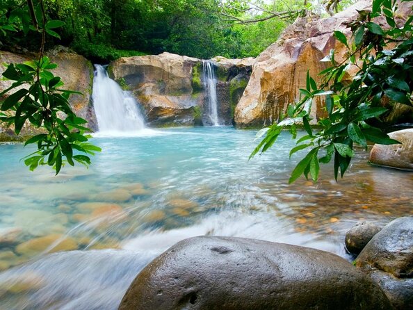ZipLine, Horseback Riding, Tubing, Hot Springs & Lunch @ Volcano National Park - Stop at Parque Nacional Rincón de la Vieja: your adventure base